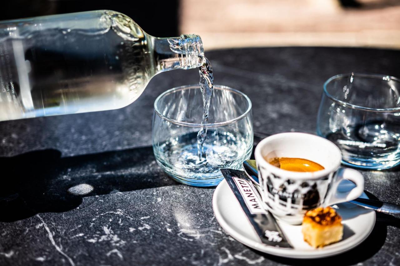 Bistrotel 'T Amsterdammertje Nieuwersluis Kültér fotó